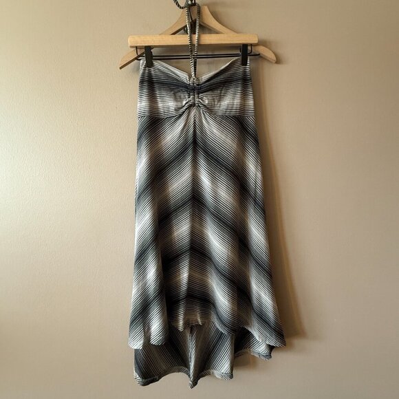 Women's S Patagonia Kamala Convertible Dress/Skirt Black & White Chevron - Picture 2 of 11